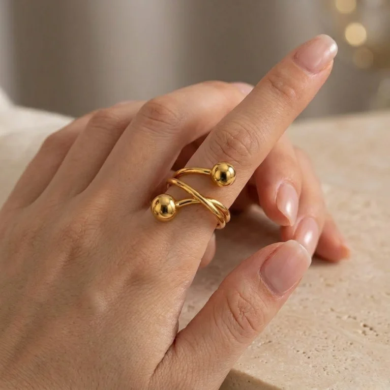 Classic Twist Ring